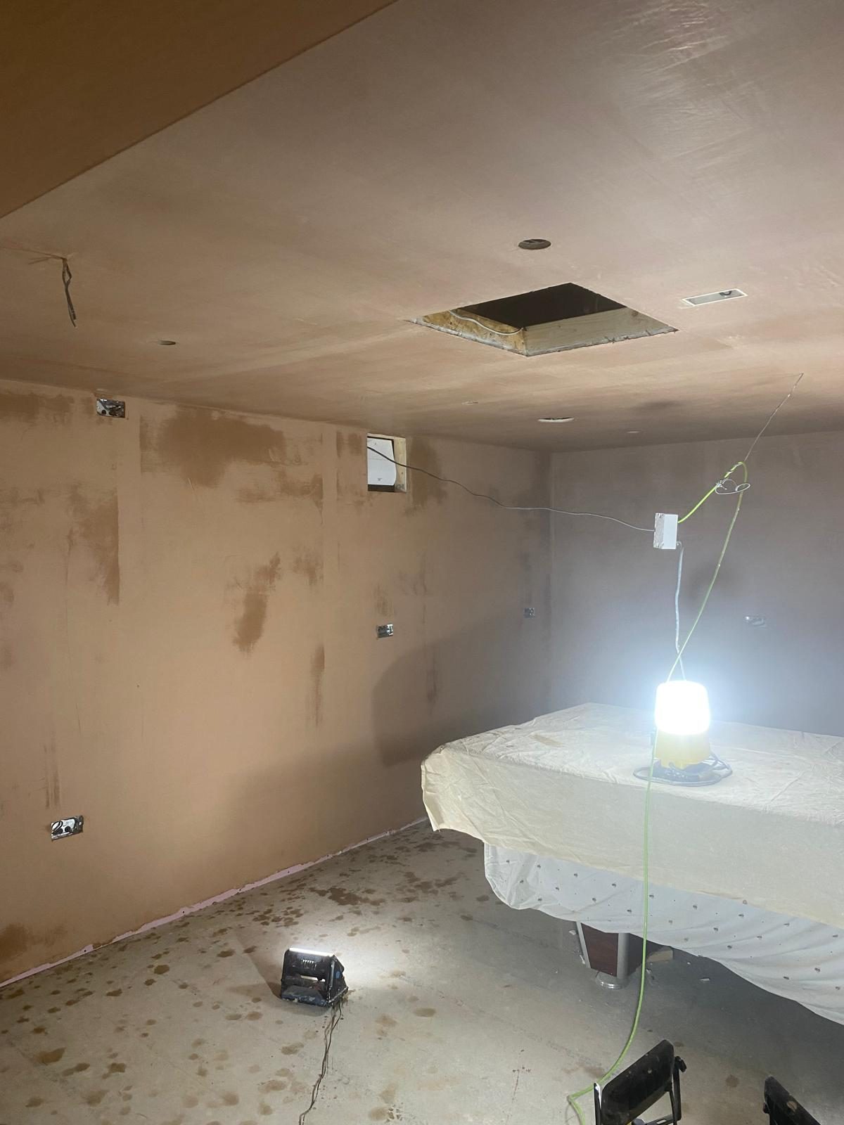 Freshly plastered room ready for decoration